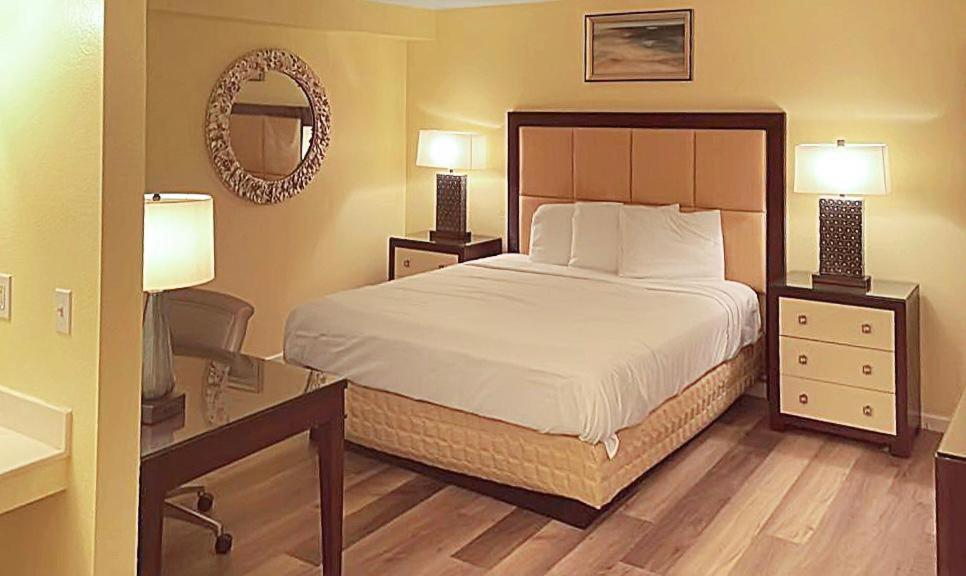 Budget Double Room interior